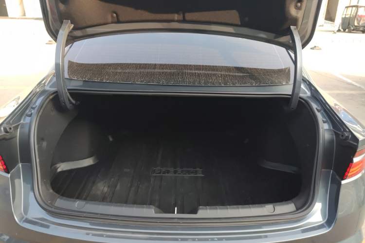 Used Geely Auto Preface 2023 1.5TD Kunlun Edition Trunk