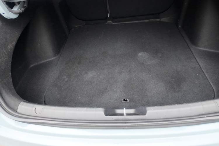 Used Geely Auto Preface 2023 2.0TD Prestige Version Trunk