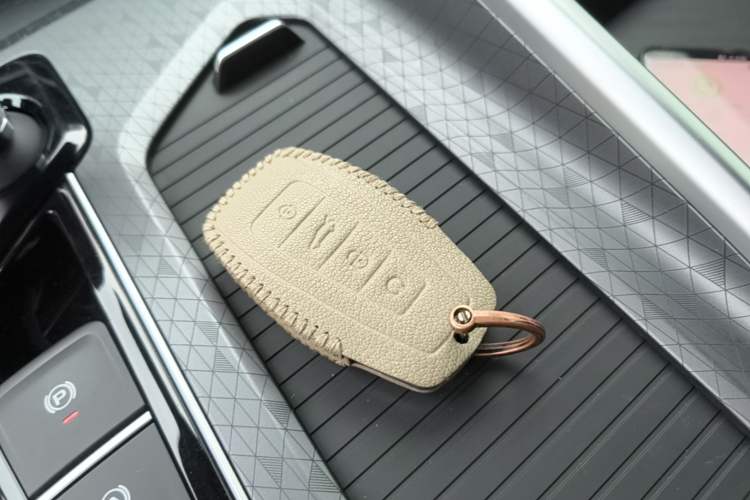 Used Geely Auto Preface 2023 1.5TD Kunlun Edition Vehicle Key