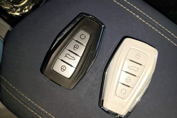 Used Geely Auto Preface 2023 2.0TD Prestige Version Vehicle Key