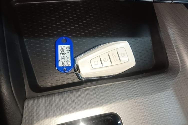 Used Geely Auto Preface 2023 2.0TD Prestige Version Vehicle Key