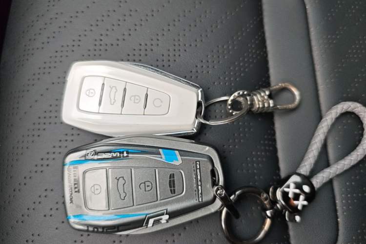 Used Geely Auto Preface 2023 1.5TD Kunlun Edition Vehicle Key