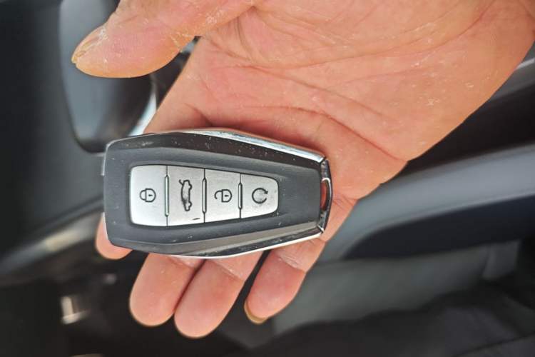 Used Geely Auto Preface 2023 2.0TD Prestige Version Vehicle Key
