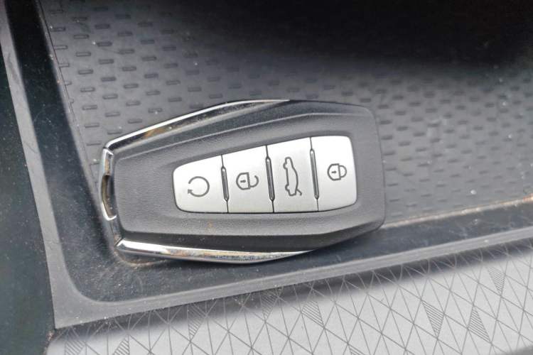 Used Geely Auto Preface 2023 1.5TD Kunlun Edition Vehicle Key