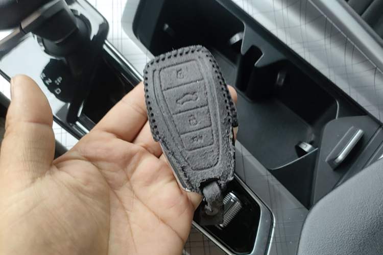 Used Geely Auto Preface 2023 2.0TD Luxury Version Vehicle Key