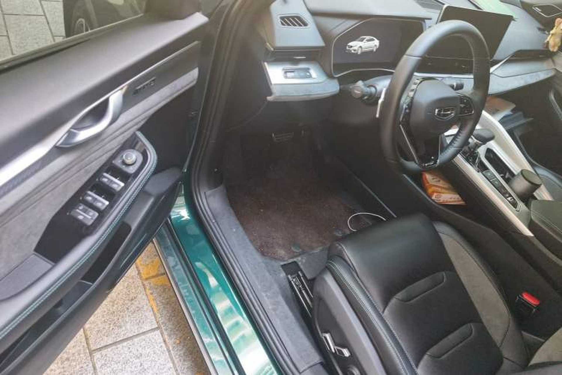 Used Geely Auto Preface 2023 2.0TD "Only This Verdant Green" Edition Driver Seat