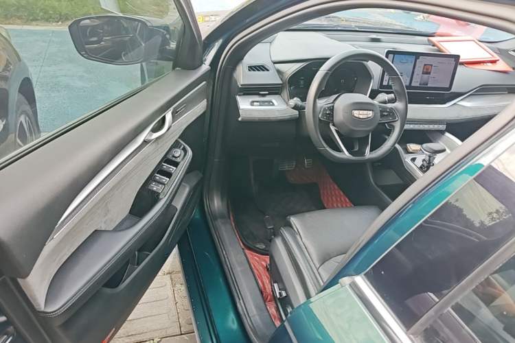 Used Geely Auto Preface 2023 2.0TD "Only This Verdant Green" Edition Driver Seat