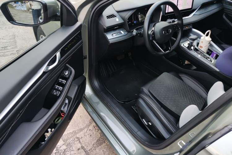 Used Geely Auto Preface 2023 1.5TD Fuyao Version Driver Seat