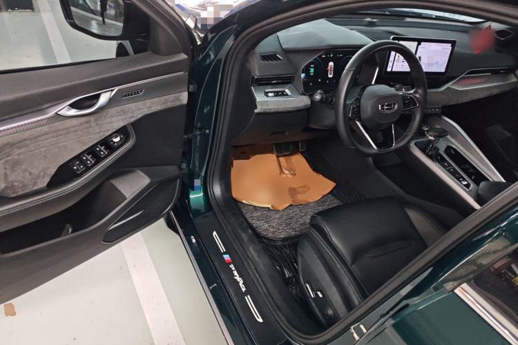 Used Geely Auto Preface 2023 2.0TD "Only This Verdant Green" Edition Driver Seat