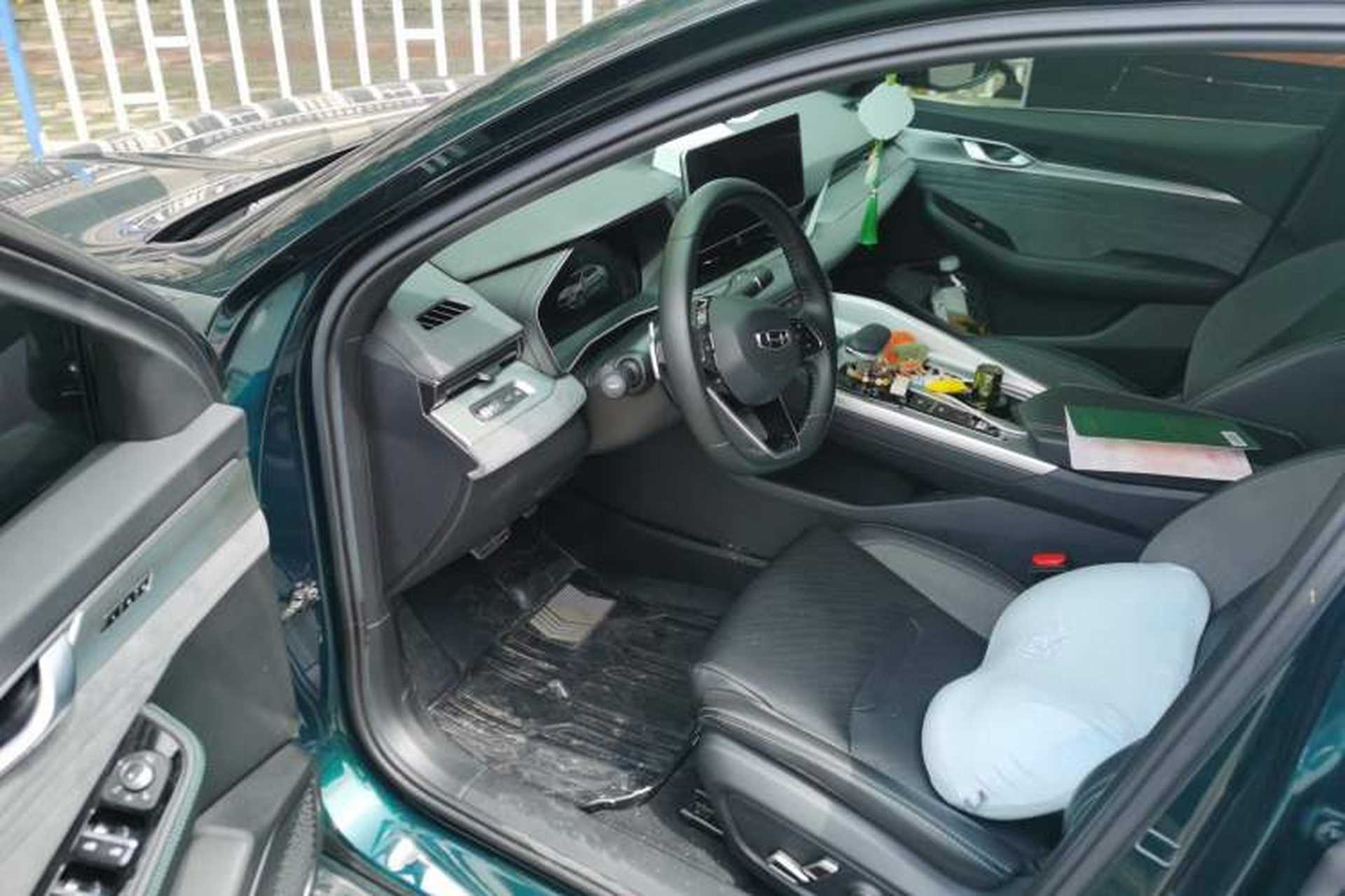 Used Geely Auto Preface 2023 2.0TD "Only This Verdant Green" Edition Driver Seat