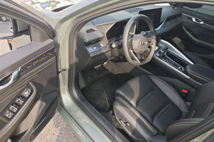 Used Geely Auto Preface 2023 1.5TD Fuyao Version Driver Seat
