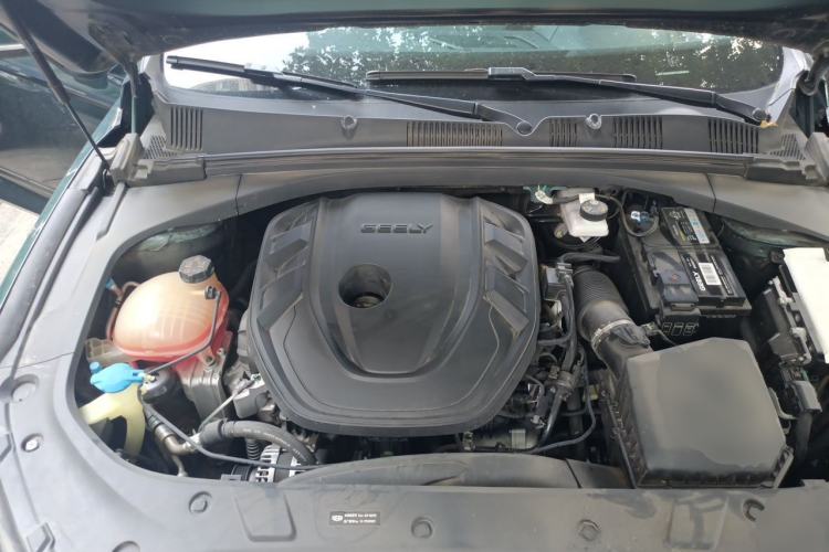 Used Geely Auto Preface 2023 2.0TD "Only This Verdant Green" Edition Engine Bay