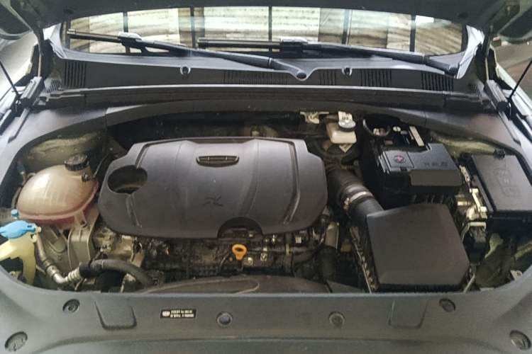 Used Geely Auto Preface 2023 1.5TD Fuyao Version Engine Bay