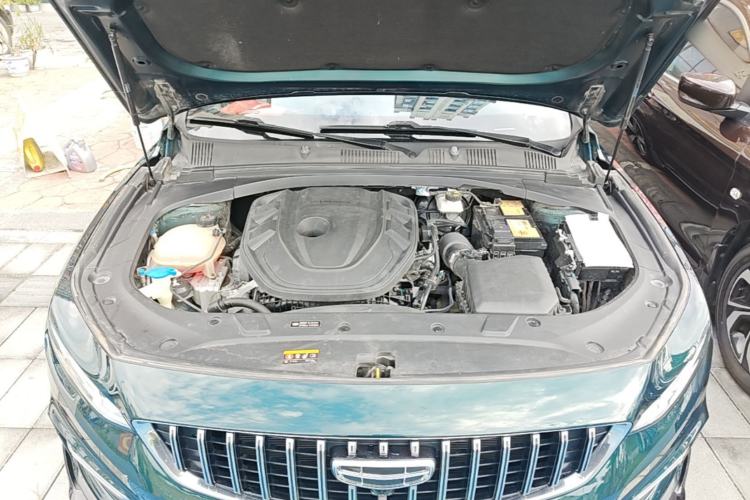 Used Geely Auto Preface 2023 2.0TD "Only This Verdant Green" Edition Engine Bay