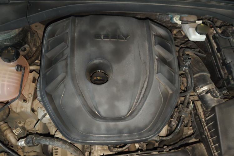 Used Geely Auto Preface 2023 2.0TD "Only This Verdant Green" Edition Engine Bay