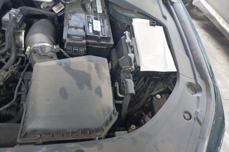 Used Geely Auto Preface 2023 2.0TD "Only This Verdant Green" Edition Engine Bay Left
