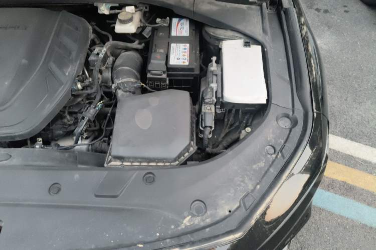 Used Geely Auto Preface 2023 2.0TD "Only This Verdant Green" Edition Engine Bay Left