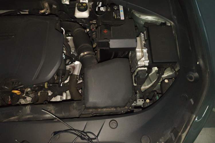 Used Geely Auto Preface 2023 1.5TD Kunlun Edition Engine Bay Left