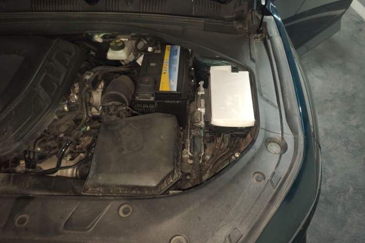 Used Geely Auto Preface 2023 2.0TD "Only This Verdant Green" Edition Engine Bay Left