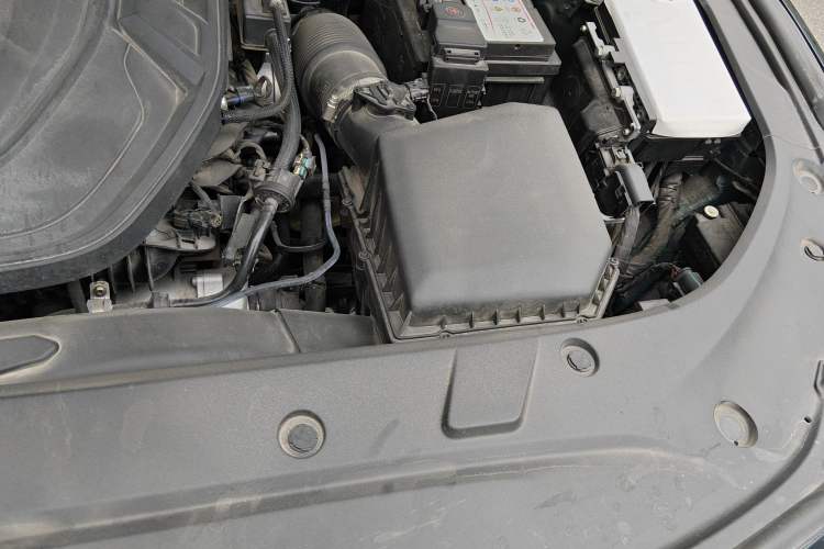 Used Geely Auto Preface 2023 2.0TD "Only This Verdant Green" Edition Engine Bay Left