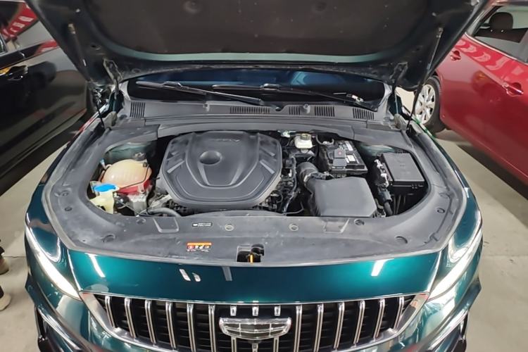 Used Geely Auto Preface 2023 2.0TD "Only This Verdant Green" Edition Engine Bay