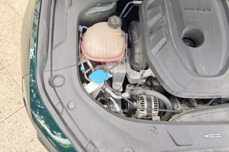 Used Geely Auto Preface 2023 2.0TD "Only This Verdant Green" Edition Engine Bay Right