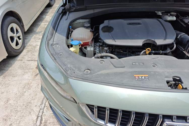 Used Geely Auto Preface 2023 1.5TD Fuyao Version Engine Bay Right