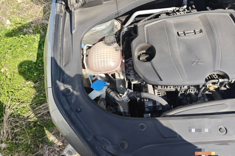 Used Geely Auto Preface 2023 1.5TD Fuyao Version Engine Bay Right