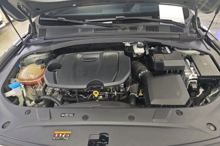 Used Geely Auto Preface 2023 1.5TD Fuyao Version Engine Bay