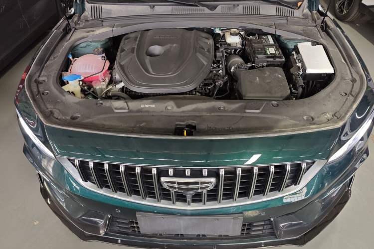 Used Geely Auto Preface 2023 2.0TD "Only This Verdant Green" Edition Engine Bay