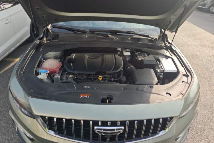 Used Geely Auto Preface 2023 1.5TD Fuyao Version Engine Bay