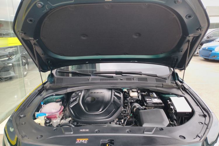 Used Geely Auto Preface 2023 2.0TD "Only This Verdant Green" Edition Engine Bay