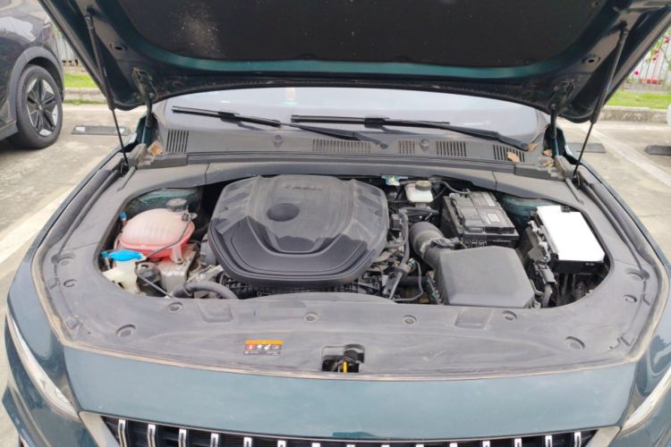 Used Geely Auto Preface 2023 2.0TD "Only This Verdant Green" Edition Engine Bay