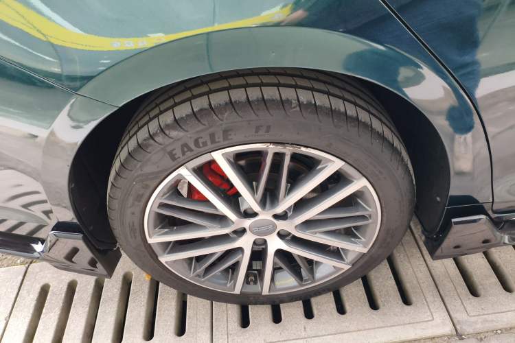 Used Geely Auto Preface 2023 2.0TD "Only This Verdant Green" Edition Exterior 2