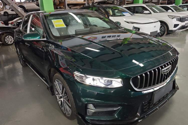 Used Geely Auto Preface 2023 2.0TD "Only This Verdant Green" Edition Front Right 45 Deg