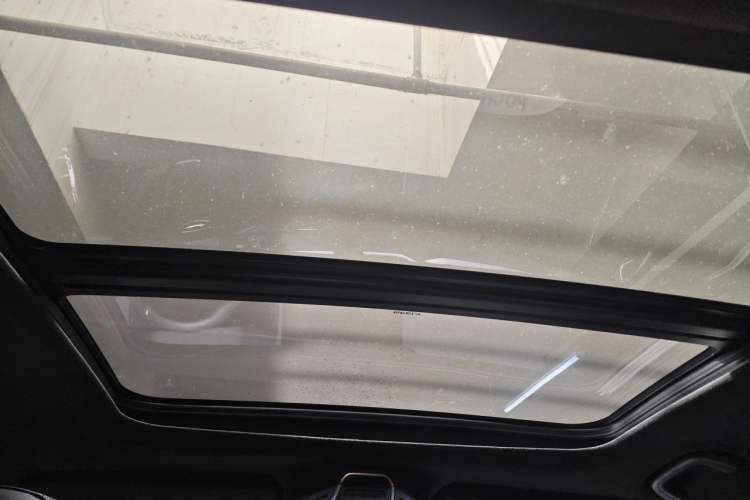 Used Geely Auto Preface 2023 2.0TD "Only This Verdant Green" Edition Headliner