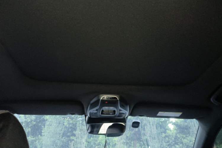 Used Geely Auto Preface 2023 2.0TD "Only This Verdant Green" Edition Headliner