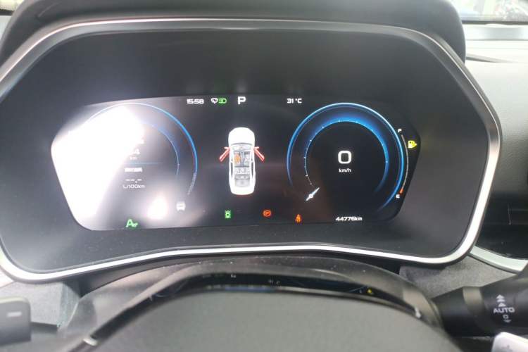 Used Geely Auto Preface 2023 2.0TD "Only This Verdant Green" Edition Instrument Cluster