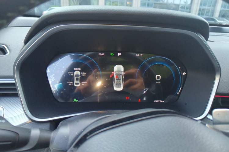 Used Geely Auto Preface 2023 2.0TD "Only This Verdant Green" Edition Instrument Cluster