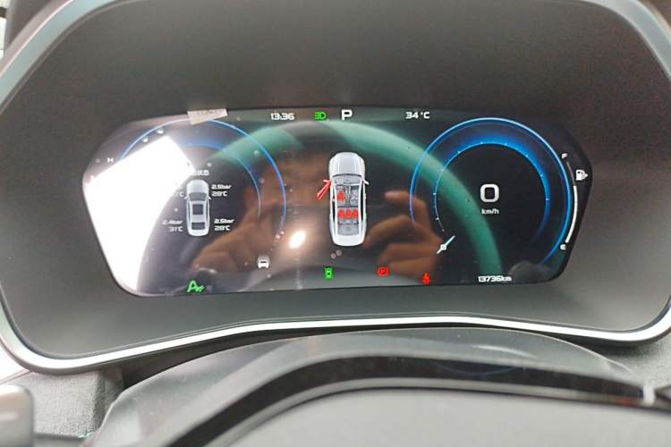 Used Geely Auto Preface 2023 2.0TD "Only This Verdant Green" Edition Instrument Cluster