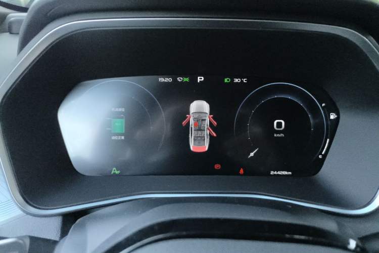Used Geely Auto Preface 2023 2.0TD "Only This Verdant Green" Edition Instrument Cluster