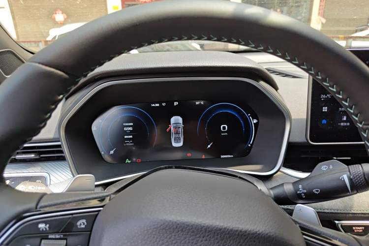 Used Geely Auto Preface 2023 2.0TD "Only This Verdant Green" Edition Instrument Cluster