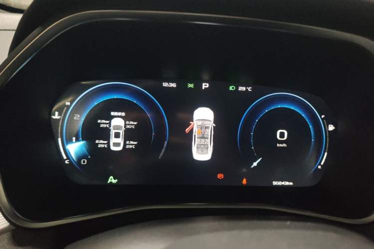 Used Geely Auto Preface 2023 2.0TD "Only This Verdant Green" Edition Instrument Cluster