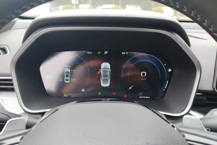 Used Geely Auto Preface 2023 2.0TD "Only This Verdant Green" Edition Instrument Cluster
