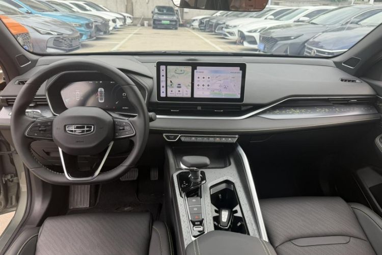 Used Geely Auto Preface 2023 1.5TD Kunlun Edition Interior 1