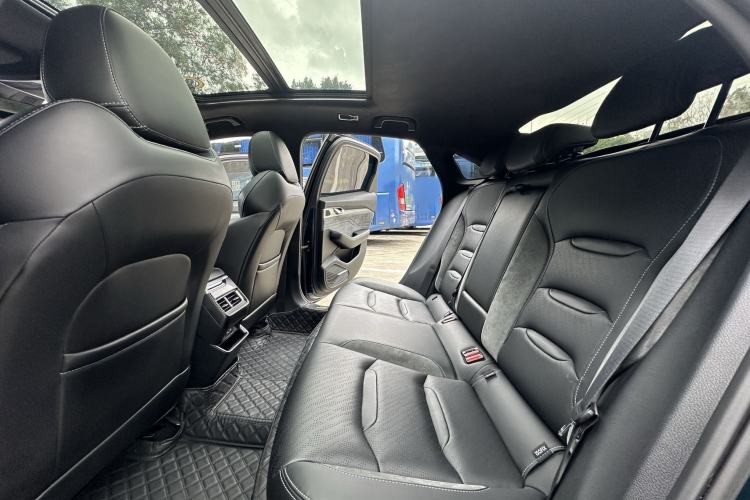 Used Geely Auto Preface 2023 2.0TD "Only This Verdant Green" Edition Interior 10
