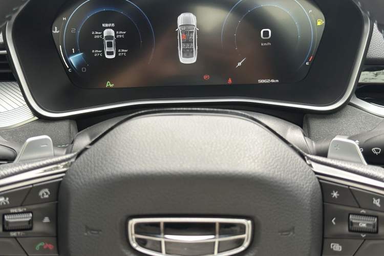 Used Geely Auto Preface 2023 2.0TD "Only This Verdant Green" Edition Interior 4