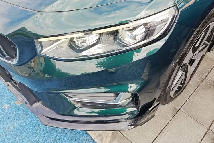 Used Geely Auto Preface 2023 2.0TD "Only This Verdant Green" Edition Left Front Headlight