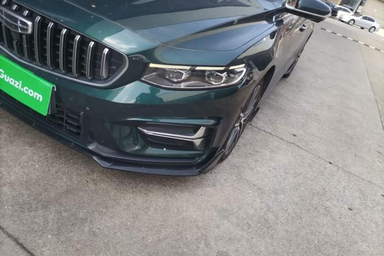 Used Geely Auto Preface 2023 2.0TD "Only This Verdant Green" Edition Left Front Headlight