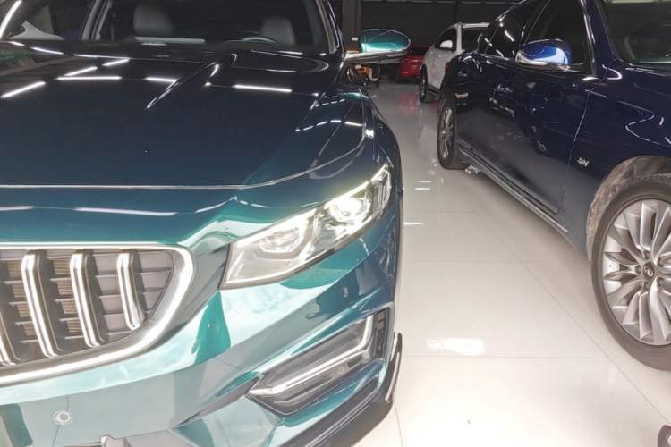 Used Geely Auto Preface 2023 2.0TD "Only This Verdant Green" Edition Left Front Headlight
